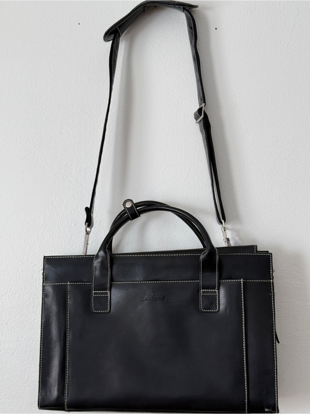 Samsonite Black Leather Laptop Briefcase with Contrast Stitching
